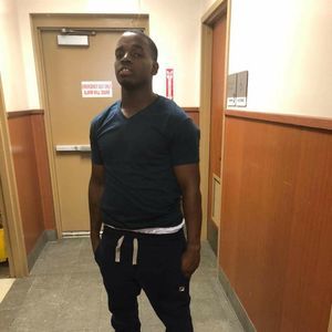 Meet your Posher, Dennis